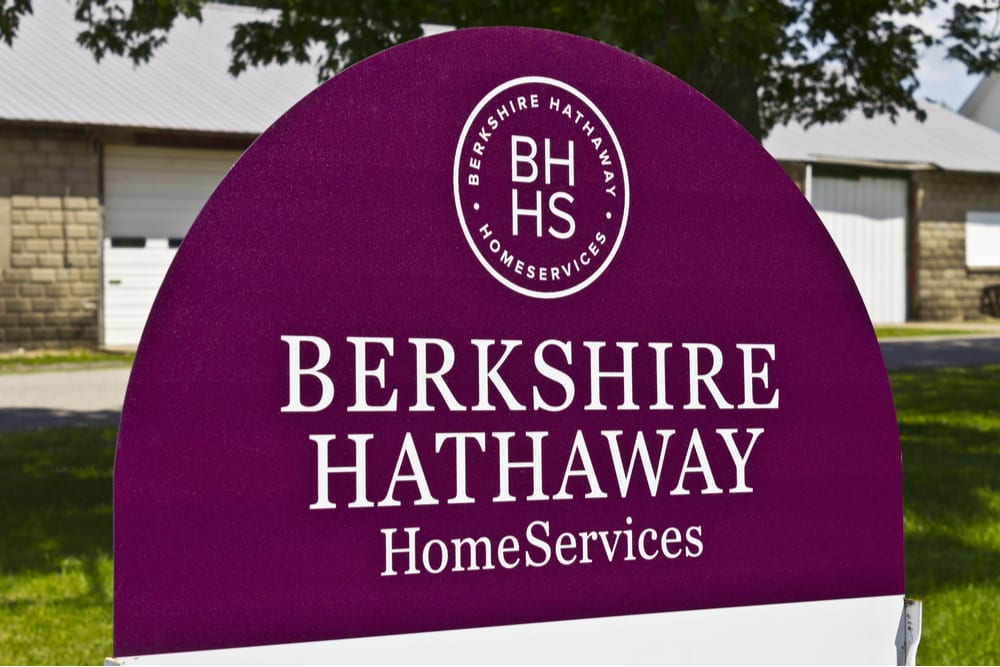 letrero de venta de berkshire hathaway