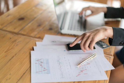 Fiscalidad del trading internacional: obligaciones tributarias al operar en mercados globales